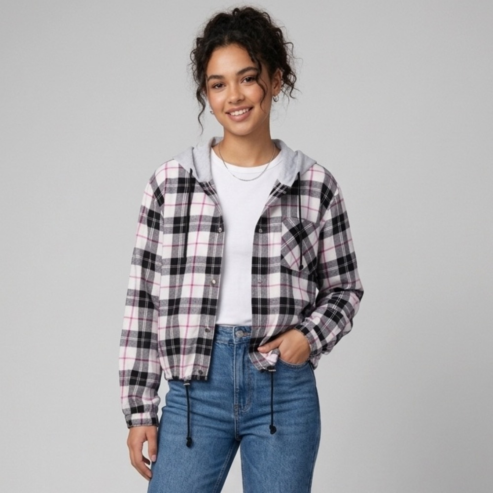 NO BOUNDARIES Womens Plaid Hooded Shacket Black Pink White Checkered Snap Front